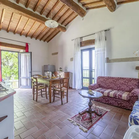 Capanna Podere Marcigliana Pool Wi-fi, Radicondoli